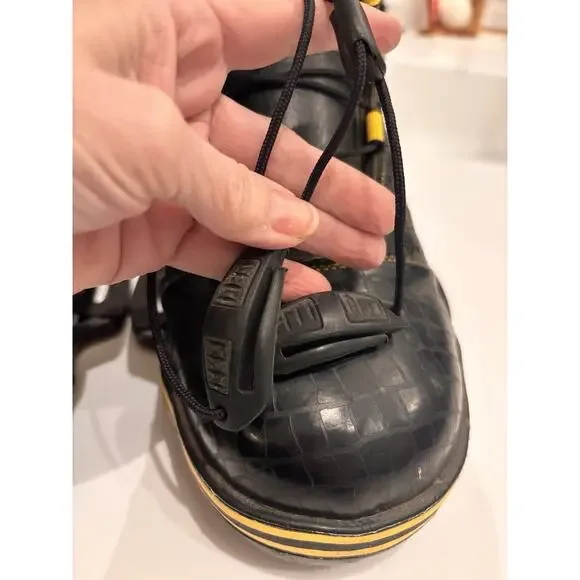 Vintage Byerly Wakeboard Bindings Boots Black Yellow BOA Dial Men’s Adult Pair